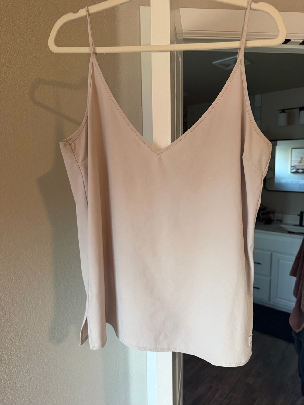 Vuori Neutral V-Neck Spaghetti Strap Camisole - Light Taupe